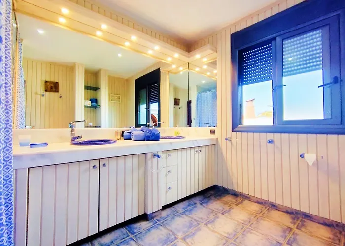 Anais Luxury By Interhome * Адехе