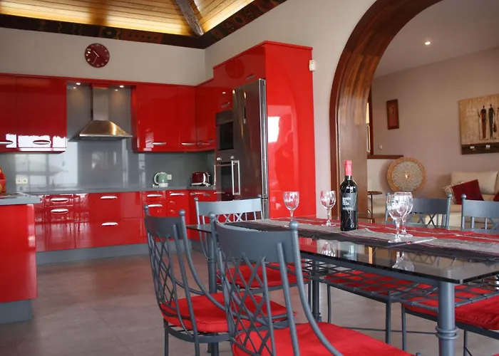 Будинок відпочинку Anais Luxury By Interhome Адехе