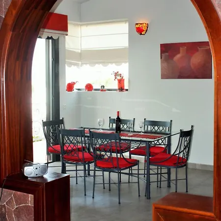 Holiday home Anais Luxury By Interhome *